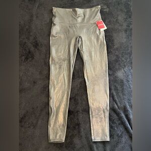 Spanx Faux Leather Leggings Size L